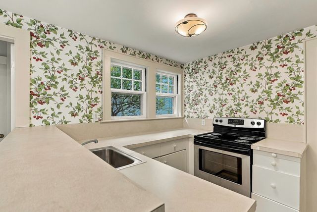 3 Preble Gardens Rd, Belmont, MA 02478