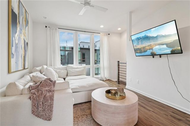 451 Parkway NE Drive, Atlanta, GA 30308