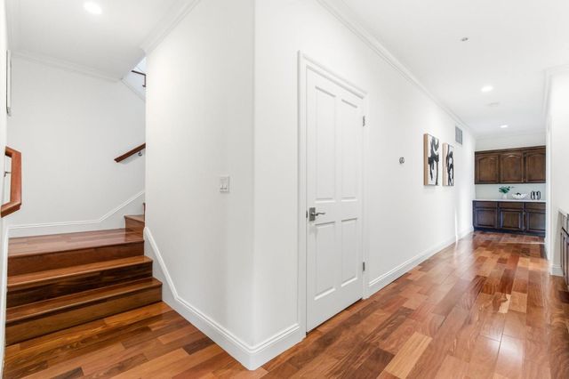 15955 Cerro Vista Court, Los Gatos, CA 95032