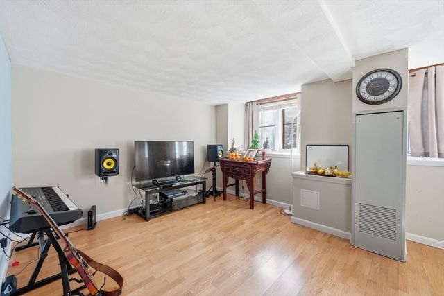 200 Market Street 217, Lowell, MA 01852