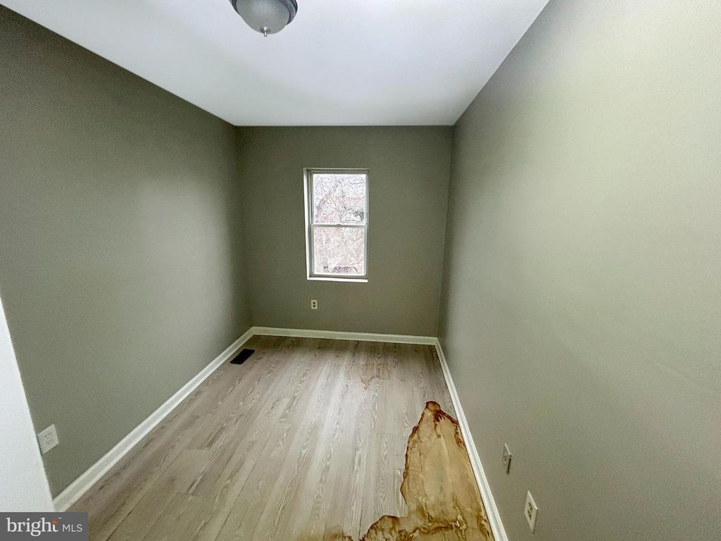 Image 10 of property listing at 3505 VIRGINIA AVE, Baltimore, MD 21215