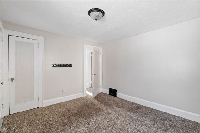 1824 Root Avenue NE, Canton, OH 44705