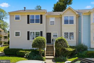 210 FERNWOOD PL, Warrenton, VA 20186