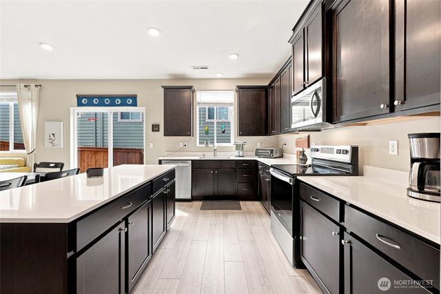 1927 NE 101st Circle, Vancouver, WA 98686