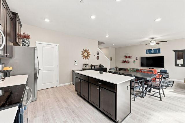 1927 NE 101st Circle, Vancouver, WA 98686