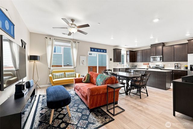 1927 NE 101st Circle, Vancouver, WA 98686