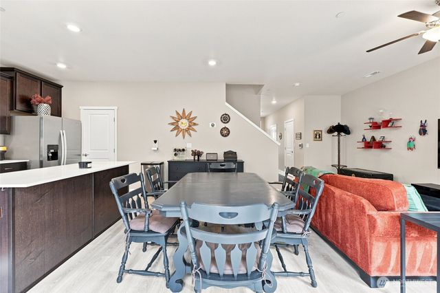 1927 NE 101st Circle, Vancouver, WA 98686