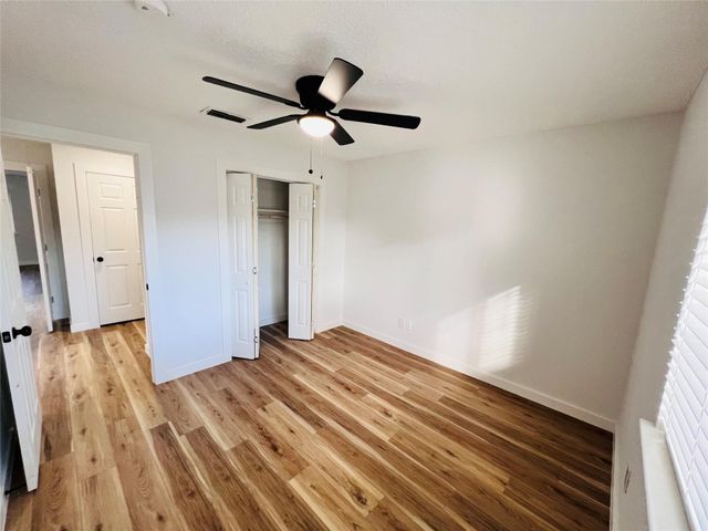 9614 Ravensworth Drive, Houston, TX 77031