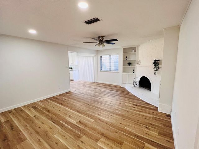 9614 Ravensworth Drive, Houston, TX 77031