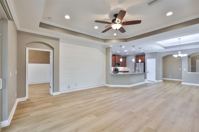 2203 OAKLEY GREEN DRIVE 45, Sun City Center, FL 33573