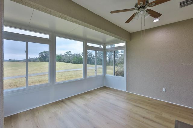 2203 OAKLEY GREEN DRIVE 45, Sun City Center, FL 33573