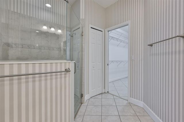 2203 OAKLEY GREEN DRIVE 45, Sun City Center, FL 33573