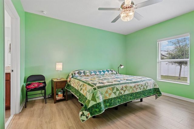833 AVENAL LANE, Davenport, FL 33837