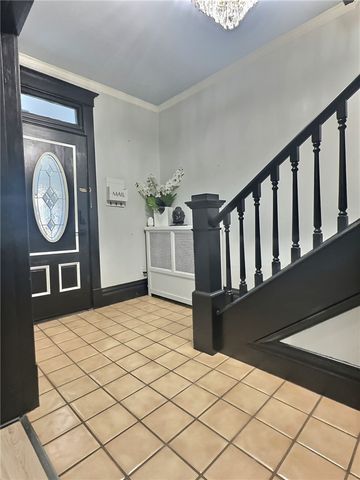 229 W Berkeley Street, Uniontown, PA 15401