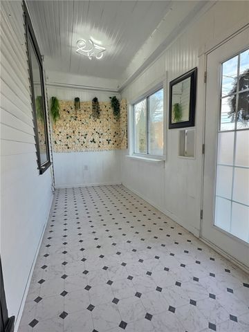 229 W Berkeley Street, Uniontown, PA 15401