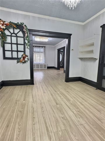 229 W Berkeley Street, Uniontown, PA 15401