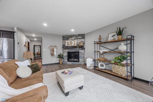 2427 Harbor Lane, West Fargo, ND 58078