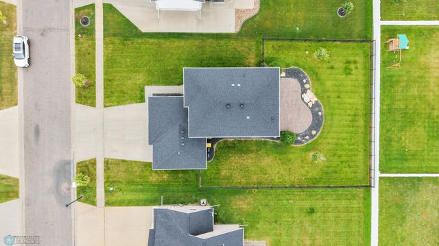 2427 Harbor Lane, West Fargo, ND 58078