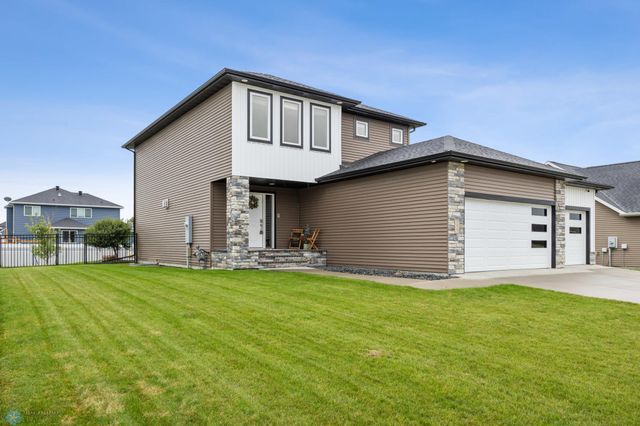 2427 Harbor Lane, West Fargo, ND 58078