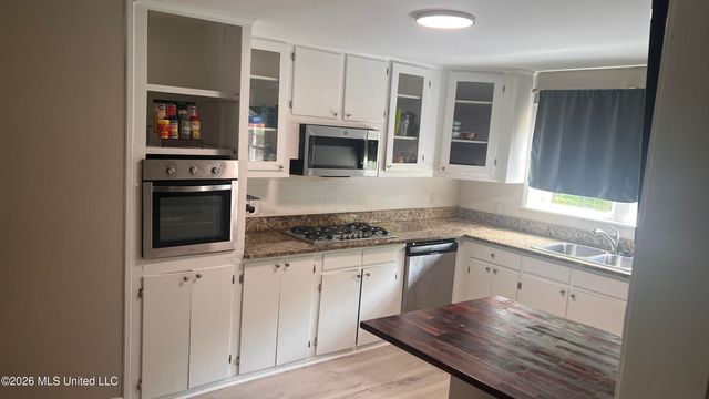 1231 22nd Street, Gulfport, MS 39507