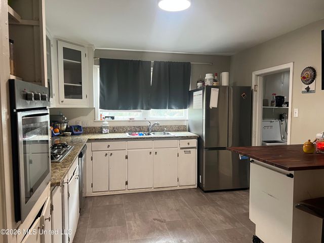 1231 22nd Street, Gulfport, MS 39507