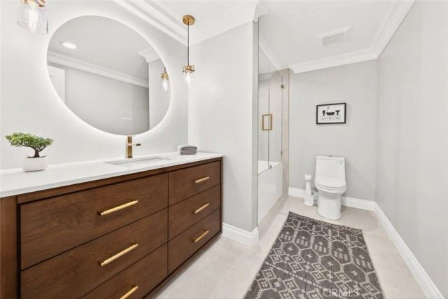 16717 Encino Hills Drive, Encino, CA 91436