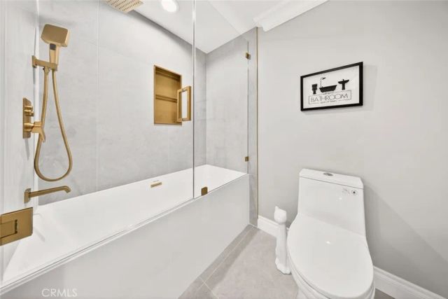 16717 Encino Hills Drive, Encino, CA 91436