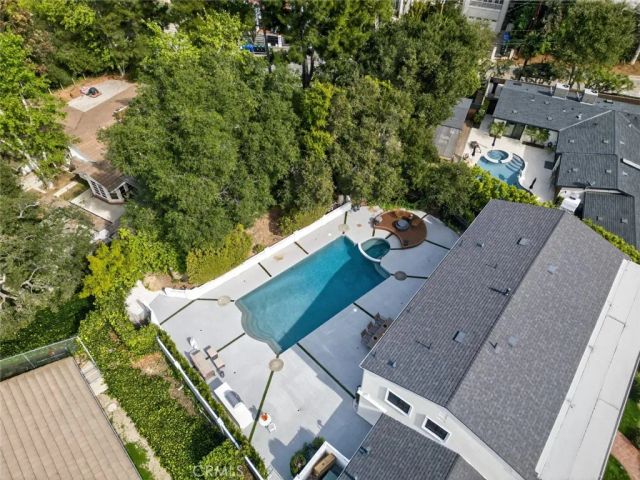 16717 Encino Hills Drive, Encino, CA 91436