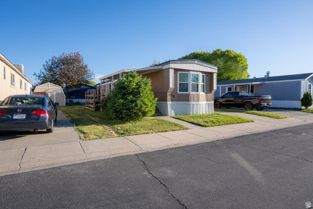 3279 W REGENCY PARK DR, West Valley City, UT 84119