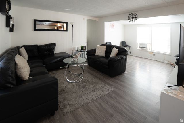 3279 W REGENCY PARK DR, West Valley City, UT 84119