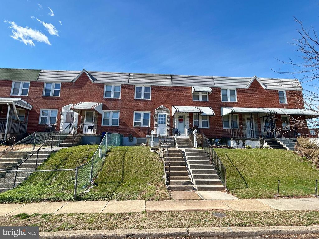 2006 GRINNALDS AVE, Baltimore, MD 21230