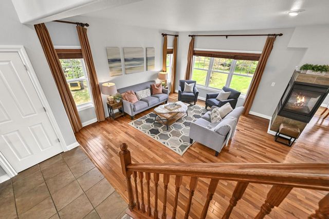 533 Majestic View LANE, Oconomowoc, WI 53066