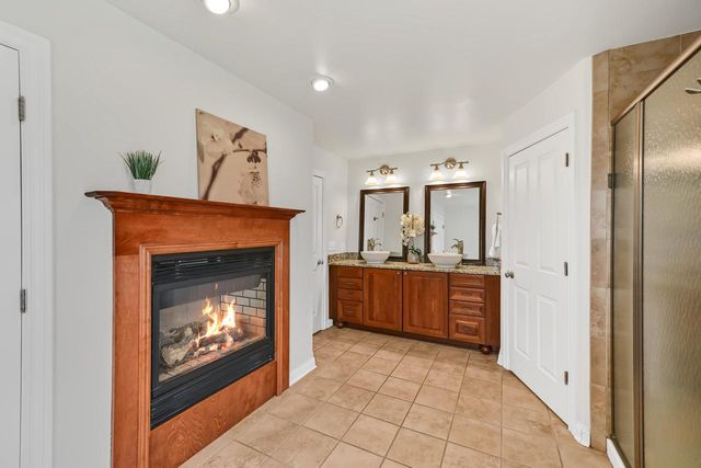 533 Majestic View LANE, Oconomowoc, WI 53066