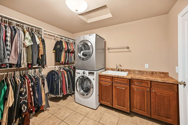 533 Majestic View LANE, Oconomowoc, WI 53066