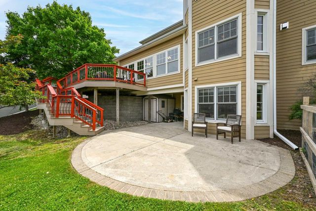 533 Majestic View LANE, Oconomowoc, WI 53066