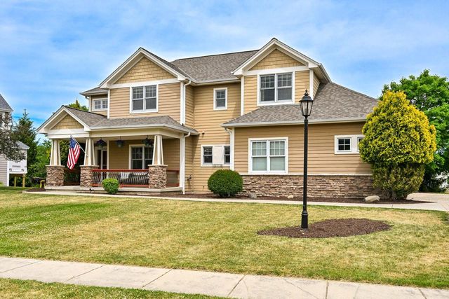 533 Majestic View LANE, Oconomowoc, WI 53066