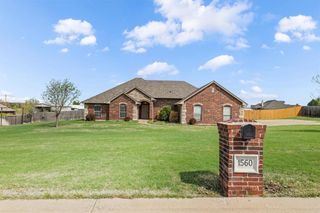 1560 Saddlecloth Trail, Guthrie, OK 73044