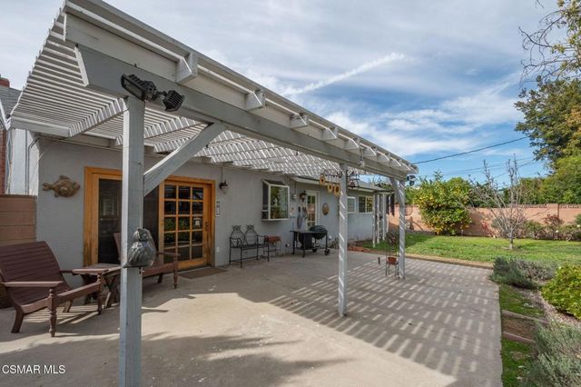 7840 Vicky Avenue, West Hills, CA 91304