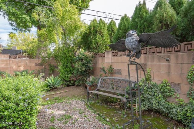 7840 Vicky Avenue, West Hills, CA 91304