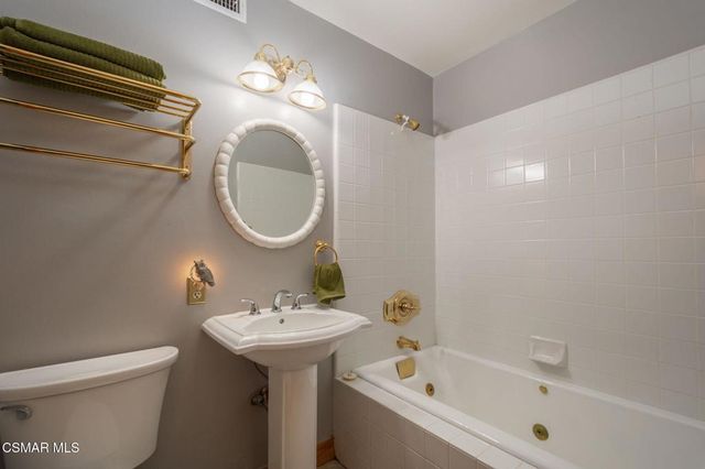 7840 Vicky Avenue, West Hills, CA 91304