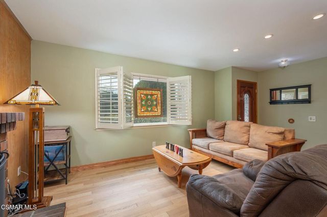 7840 Vicky Avenue, West Hills, CA 91304