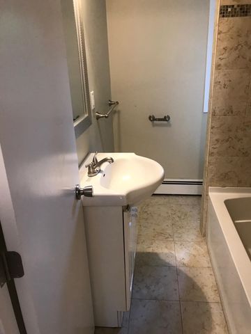 243 Shore Drive, Salem, NH 03079