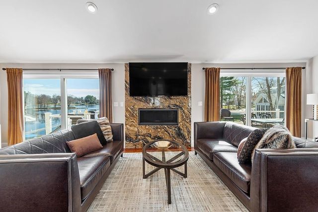 243 Shore Drive, Salem, NH 03079