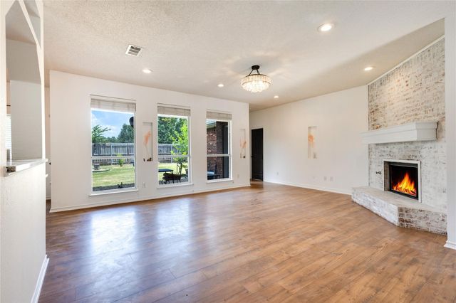 1613 Hightimber Lane, Wylie, TX 75098