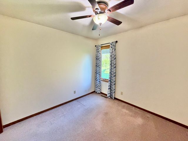 4155 Split Leaf Drive, Loves Park, IL 61111
