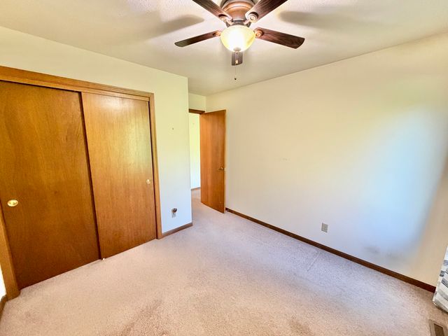 4155 Split Leaf Drive, Loves Park, IL 61111