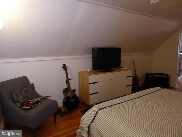 323 S ADAMS ST, Arlington, VA 22204