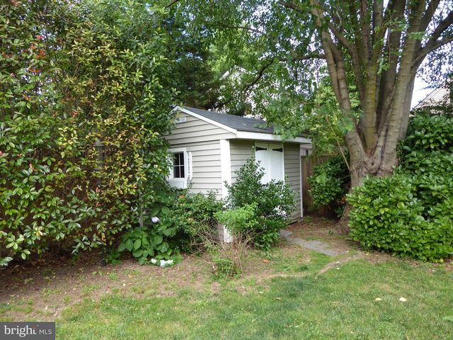 323 S ADAMS ST, Arlington, VA 22204