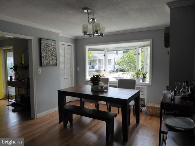 323 S ADAMS ST, Arlington, VA 22204