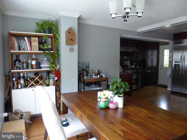 323 S ADAMS ST, Arlington, VA 22204